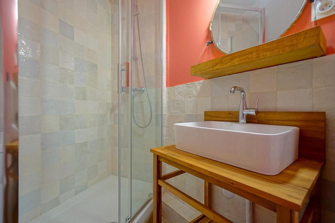Beautiful Bright Apartment Near The Marais París Exterior foto